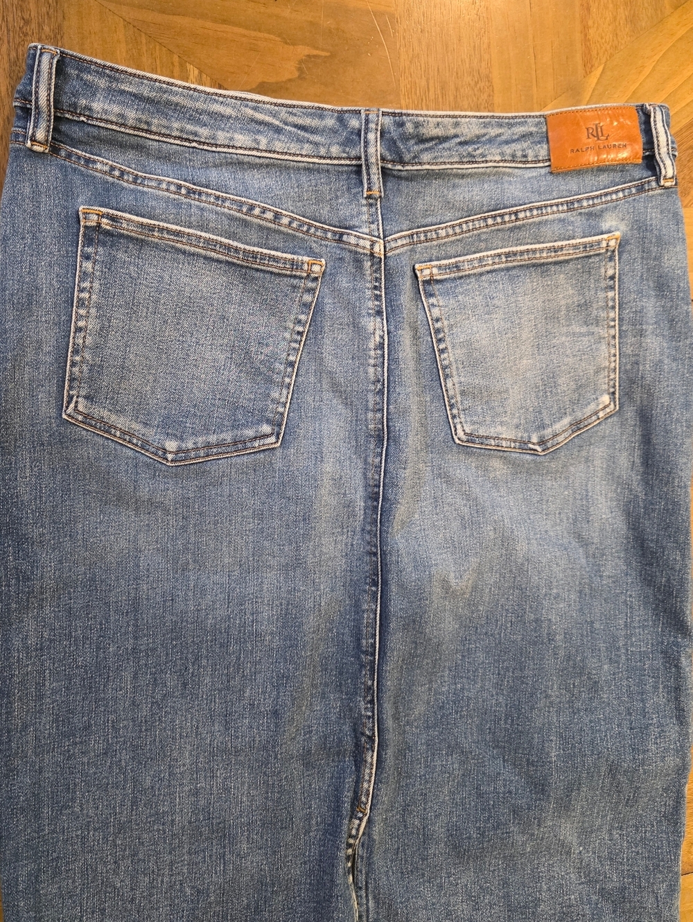 Lauren Ralph Lauren Knee Length Denim Straight Skirt Sz 14 Casual Work - Picture 10 of 10